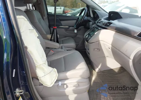 2016 Honda Odyssey Touring/Touring Elite z USA, uszkodzony, nr VIN 5FNRL5H9XGB004678